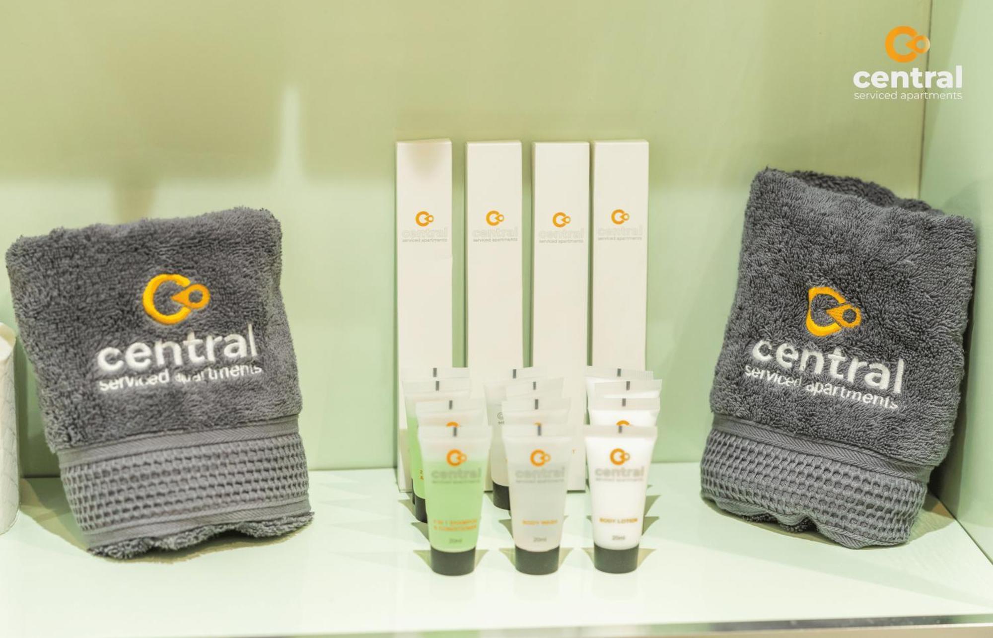 Central Serviced Apartments - 2 Bedroom - Ground Floor - Monthly & Weekly Bookings Welcome - Free Street Parking - 2 Double Beds - Wifi - Smart Tvs In Rooms - Fully Equipped - Heating 24-7 - Contractor & Short Stay Favourite Dundee Exteriér fotografie