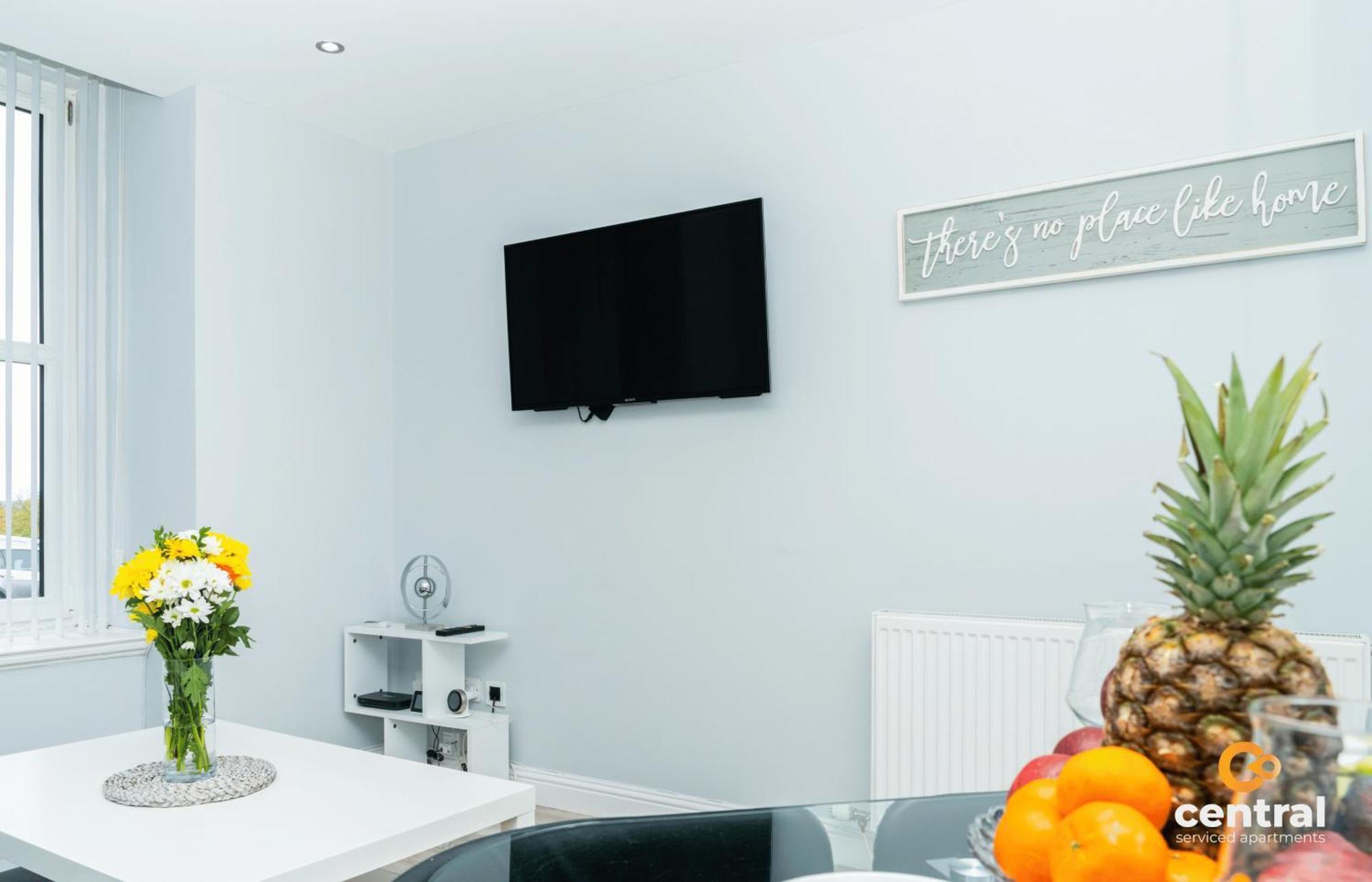 Central Serviced Apartments - 2 Bedroom - Ground Floor - Monthly & Weekly Bookings Welcome - Free Street Parking - 2 Double Beds - Wifi - Smart Tvs In Rooms - Fully Equipped - Heating 24-7 - Contractor & Short Stay Favourite Dundee Exteriér fotografie