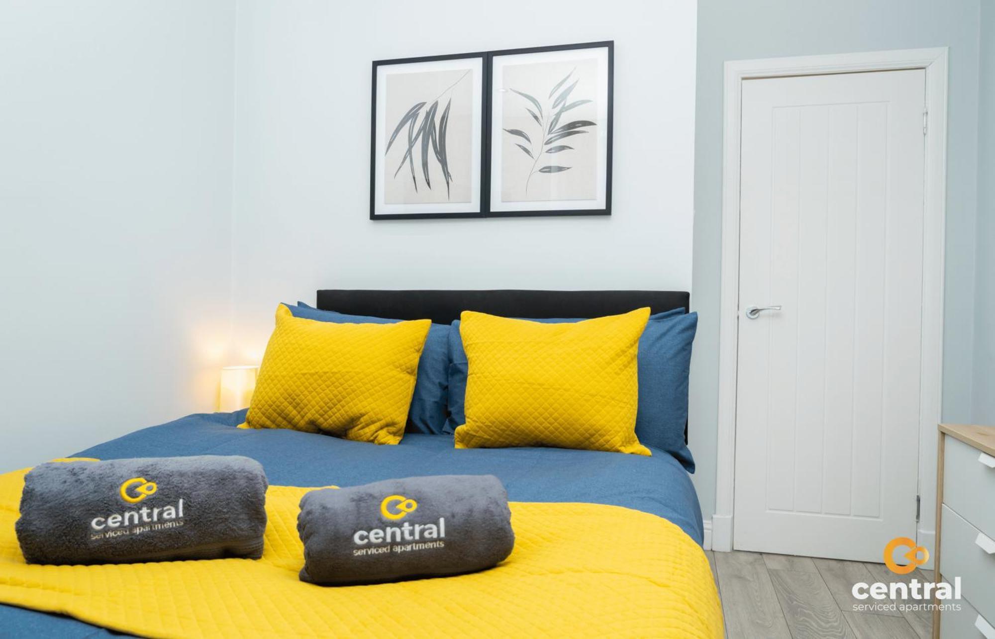 Central Serviced Apartments - 2 Bedroom - Ground Floor - Monthly & Weekly Bookings Welcome - Free Street Parking - 2 Double Beds - Wifi - Smart Tvs In Rooms - Fully Equipped - Heating 24-7 - Contractor & Short Stay Favourite Dundee Exteriér fotografie